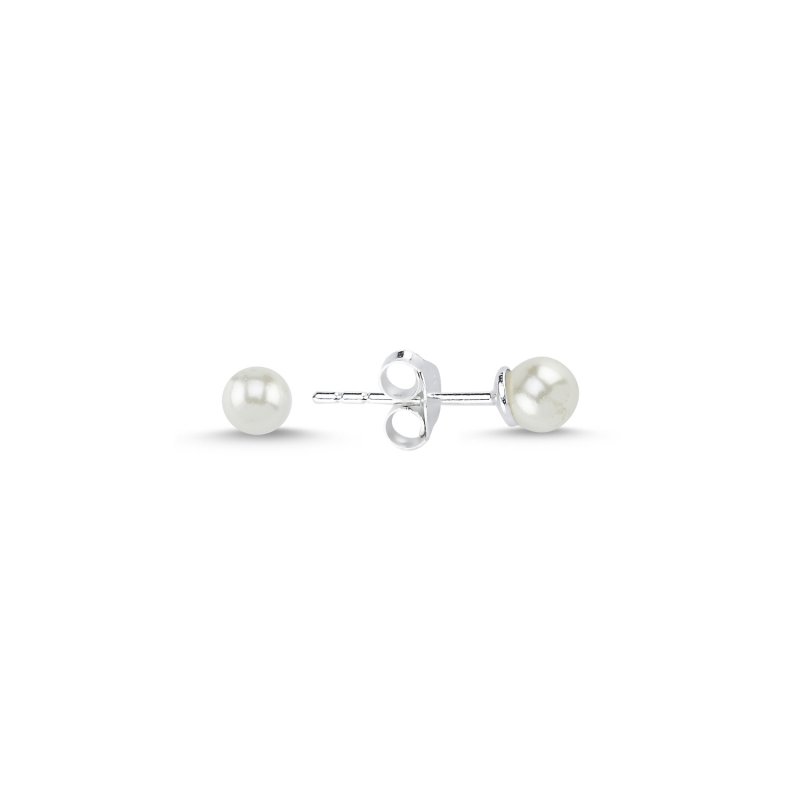 4mm%20Pearl%20Stud%20Earrings