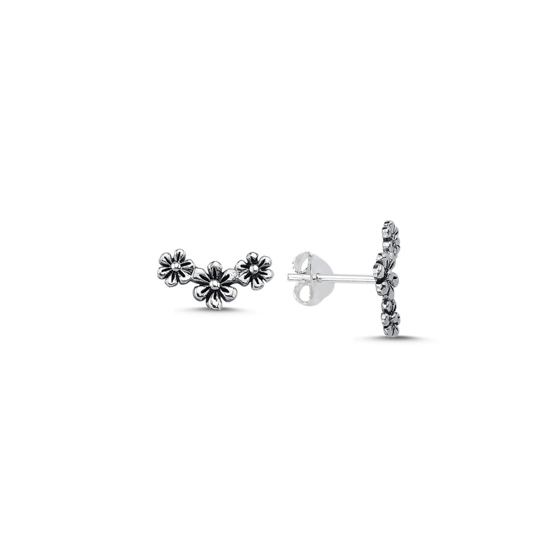 Triple%20Daisy%20Oxidised%20Stud%20Earrings