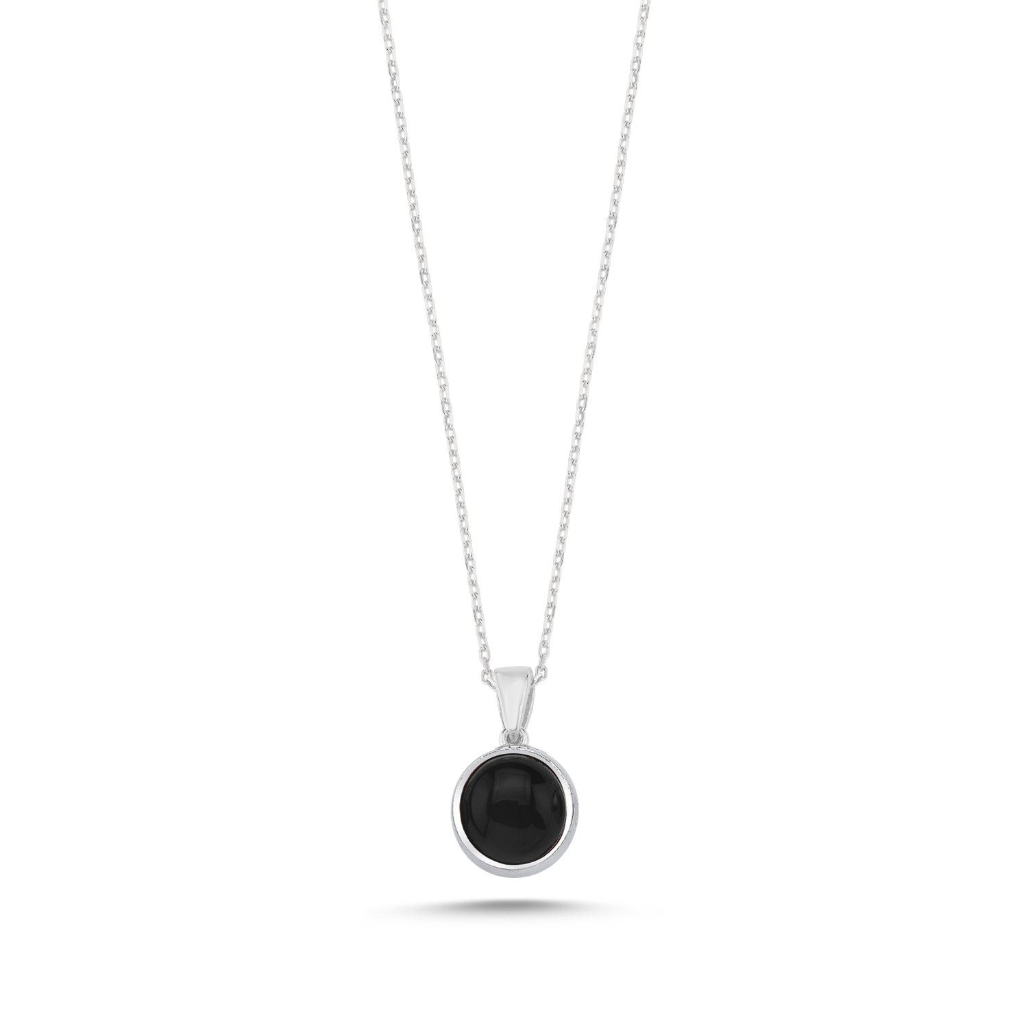 Round%20Onyx%20Solitaire%20Necklace