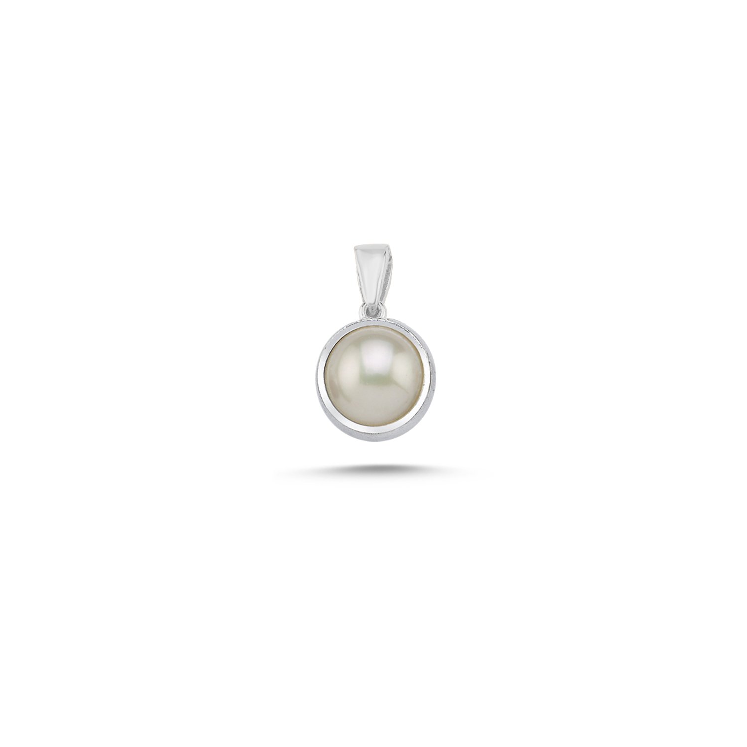 Round%20Pearl%20Solitaire%20Pendant