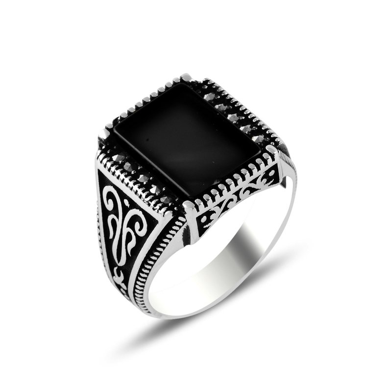 Marcasite%20&%20Onyx%20Men’s%20Ring