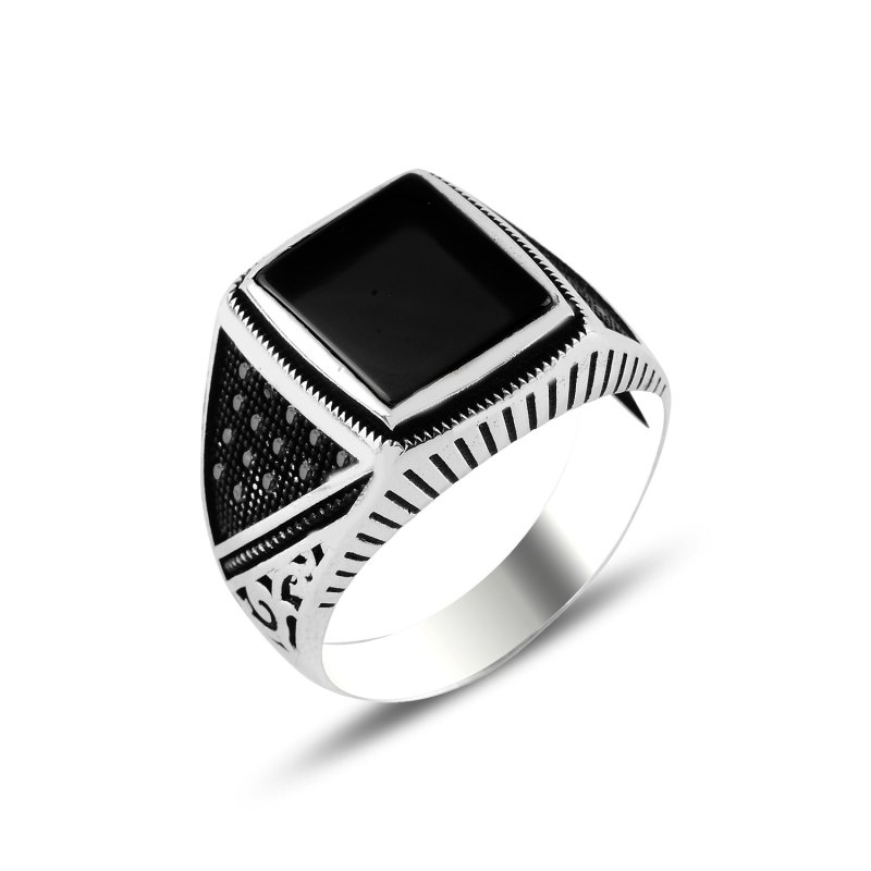 Onyx%20&%20CZ%20Men’s%20Ring