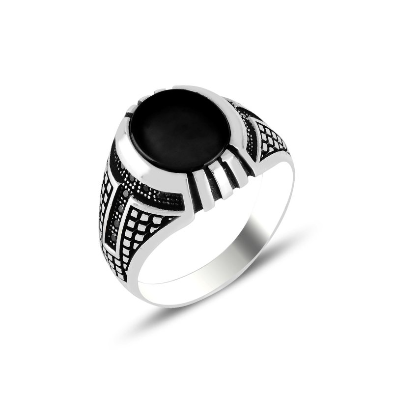 Onyx%20Men’s%20Ring