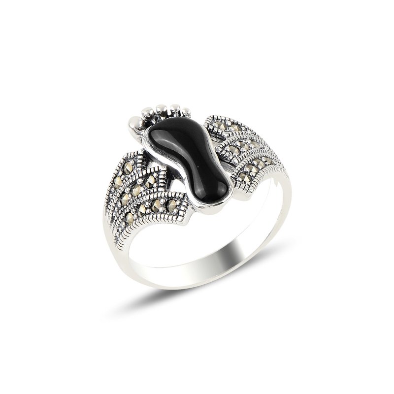 Onyx%20&%20Marcasite%20Footprint%20Ring