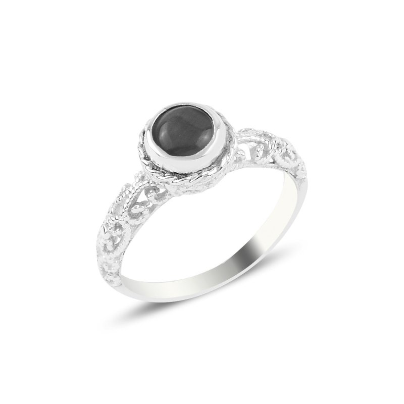 Black%20Cat’s%20Eye%20Solitaire%20Ring