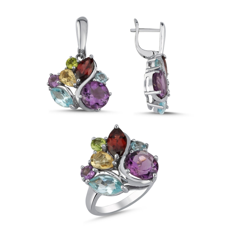 Peridot,%20Garnet,%20Citrine,%20Aquamarine%20&%20Amethyst%20Bracelet